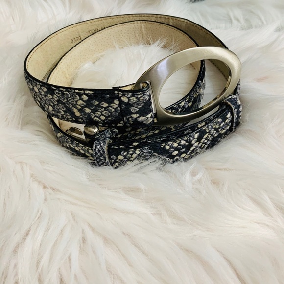 Snake Embossed Adjustable Statement Belt - Picture 2 of 10